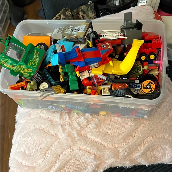 LEGO Assorted Building Blocks Set - Multicolor - Picture 4 of 5
